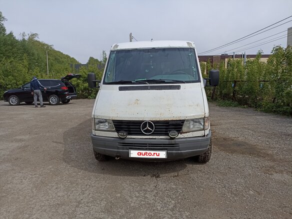 1998 Mercedes-Benz Sprinter, белый, 800000 рублей - вид 2