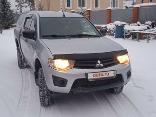2012 Mitsubishi L200 IV, серый, 1450000 рублей, вид 2