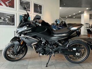 CFMoto 800NK