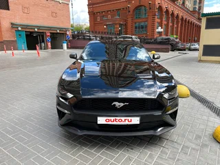 2020 Ford Mustang VI Рестайлинг, чёрный, 2800000 рублей, вид 2