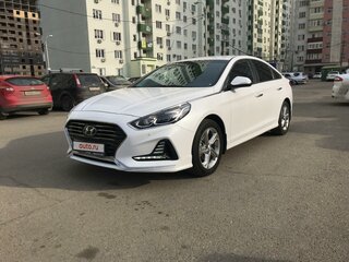 2017 Hyundai Sonata VII (LF) Рестайлинг, белый, 1950000 рублей, вид 1
