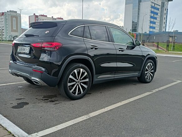 2022 Mercedes-Benz GLA 250 II (H247), чёрный, 2700000 рублей - вид 4