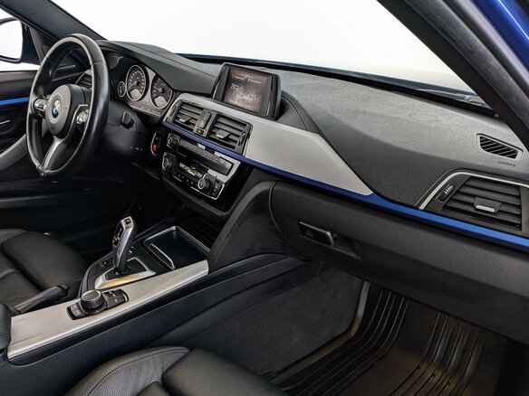 2018 BMW 3 серии 330i xDrive VI (F3x) Рестайлинг, синий, 3010000 рублей - вид 12