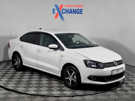 2014 Volkswagen Polo V, белый, 597000 рублей, вид 2