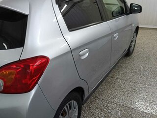 2012 Mitsubishi Mirage VI, серебристый, 600000 рублей, вид 4