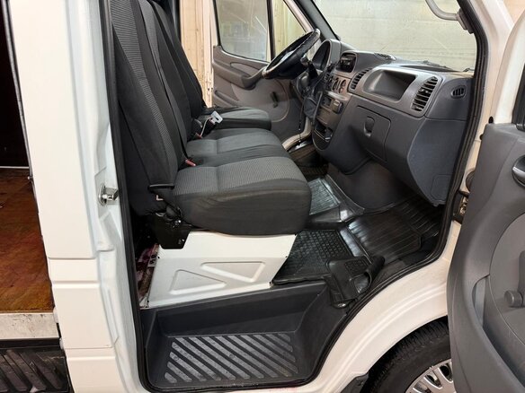 2013 Mercedes-Benz Sprinter Classic, белый, 1300000 рублей - вид 6