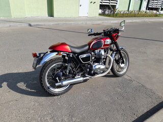 2002 Kawasaki W 650, красный, 700000 рублей, вид 5