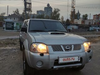 2012 Nissan NP300, серебристый, 1250000 рублей, вид 1