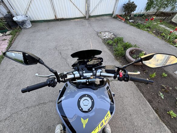 2017 Yamaha MT-09 (FZ-09), серый, 930000 рублей - вид 16