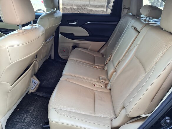 2014 Toyota Highlander III (XU50), чёрный - вид 28
