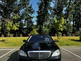 2012 Mercedes-Benz S-Класс 500 V (W221) Рестайлинг, чёрный, 1470000 рублей, вид 3