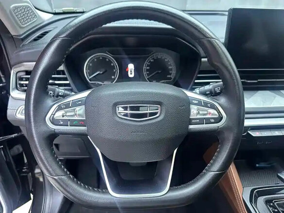 2021 Geely Coolray (Binyue) I, чёрный - вид 9