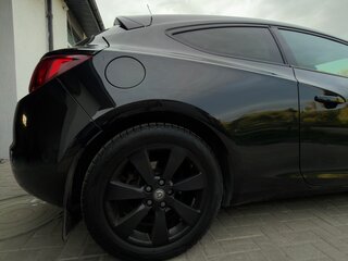 2013 Opel Astra GTC J Рестайлинг, чёрный, 1000000 рублей, вид 3