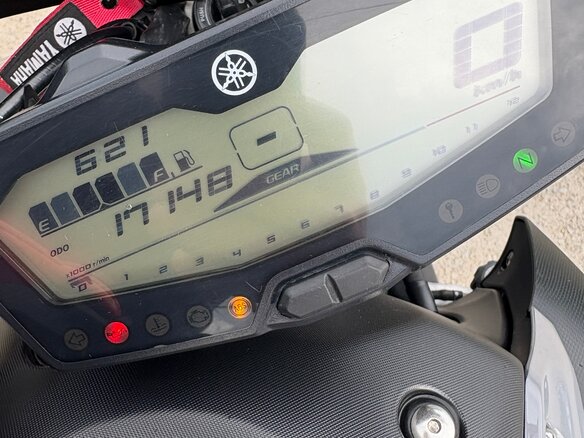 2017 Yamaha MT-07 (FZ-07), серый, 720000 рублей - вид 16