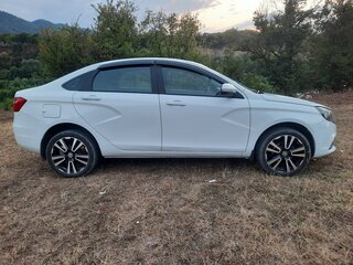 2015 Lada (ВАЗ) Vesta I, белый, 750000 рублей, вид 3