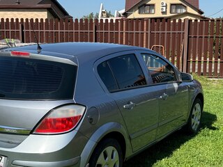 2005 Opel Astra H, серый, 250000 рублей, вид 5