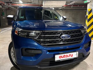 2020 Ford Explorer VI, синий, 3700000 рублей, вид 4