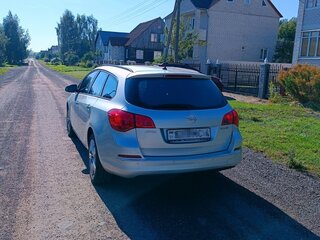2015 Opel Astra J Рестайлинг, серебристый, 1011083 рублей, вид 5