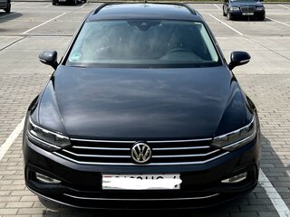 2019 Volkswagen Passat B8 Рестайлинг, серый, 1890000 рублей, вид 3