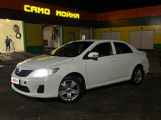 2012 Toyota Corolla X (E140, E150) Рестайлинг, белый, 800000 рублей, вид 1