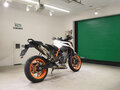 2021 KTM 890 Duke R, белый, 900000 рублей - вид 4