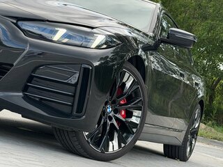 2025 BMW 4 серии Gran Coupe 430i G22, G23, G26 Рестайлинг, чёрный, 4200000 рублей, вид 2