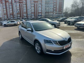 2018 Skoda Octavia III (A7) Рестайлинг, серебристый, 2222222 рублей, вид 1