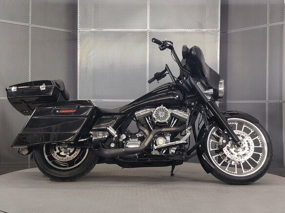 2008 Harley-Davidson Street Glide, чёрный, 769000 рублей