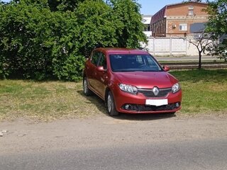 2014 Renault Sandero II, красный, 700000 рублей, вид 1
