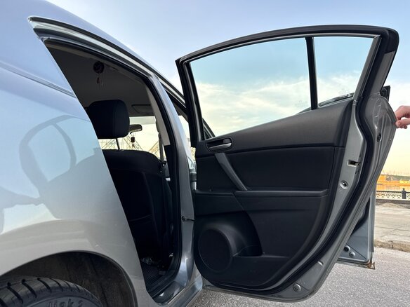 2012 Mazda 3 II (BL) Рестайлинг, серебристый, 1090000 рублей - вид 15