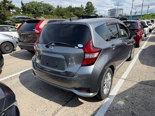 2017 Nissan Note II Рестайлинг, серый, 627008 рублей, вид 3