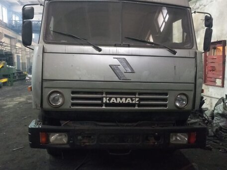 1982 КамАЗ 5490, серебристый, 510000 рублей, вид 1