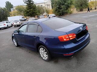 2013 Volkswagen Jetta VI, синий, 994000 рублей, вид 4