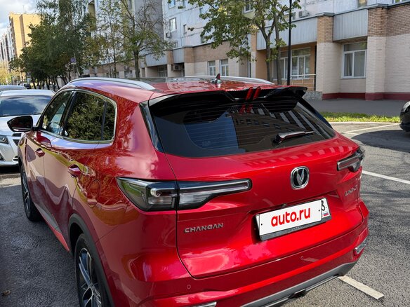 2024 Changan UNI-S I, красный, 2245000 рублей - вид 5