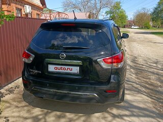 2014 Nissan Pathfinder IV, чёрный, 1640000 рублей, вид 3