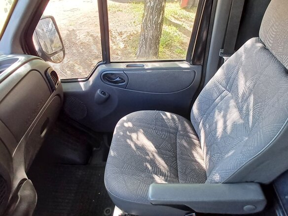2005 Ford Transit, чёрный, 720000 рублей - вид 17