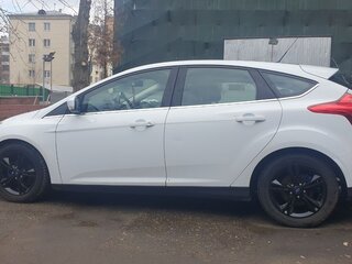 2013 Ford Focus III, белый, 900000 рублей, вид 4