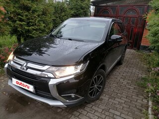 2018 Mitsubishi Outlander III Рестайлинг 2, чёрный, 1999000 рублей, вид 4