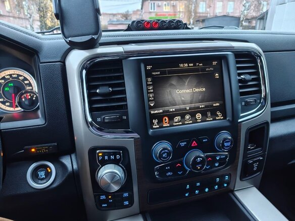 2014 Dodge RAM IV (DS/DJ), чёрный, 4500000 рублей - вид 13