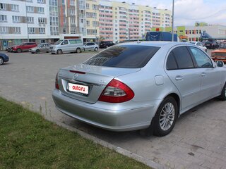 2009 Mercedes-Benz E-Класс 220 III (W211, S211) Рестайлинг, серебристый, 1000000 рублей, вид 5