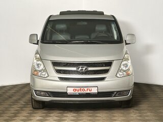 2008 Hyundai Grand Starex I, серебристый, 2000000 рублей, вид 2