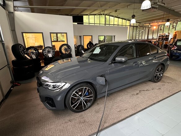 2020 BMW 3 серии 330e VII (G2x), серый, 4200000 рублей - вид 9