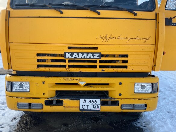 2012 КамАЗ 6520, жёлтый, 3600000 рублей - вид 9