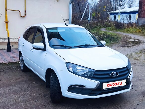 2024 Lada (ВАЗ) Granta I Рестайлинг, белый, 999999 рублей - вид 3
