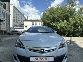 2012 Opel Astra GTC J Рестайлинг, белый, 1050000 рублей, вид 4