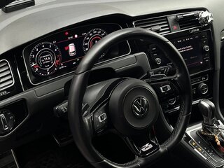 2019 Volkswagen Golf R VII Рестайлинг, синий, 3750000 рублей, вид 4