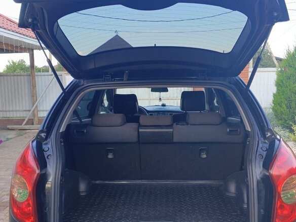 2011 SsangYong Actyon II, чёрный, 800000 рублей - вид 12