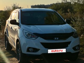 2015 Hyundai ix35 I Рестайлинг, белый, 1450000 рублей, вид 4