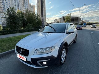2014 Volvo XC70 II Рестайлинг, белый, 2000000 рублей, вид 1
