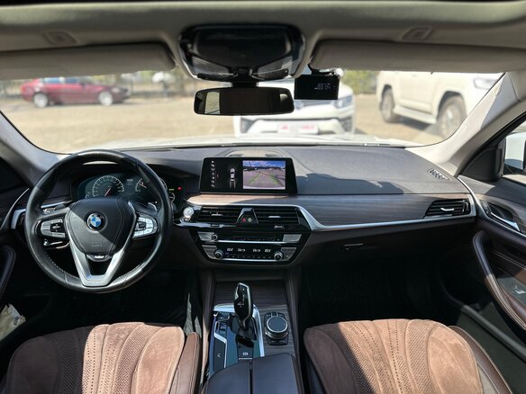 2019 BMW 5 серии 520d VII (G30/G31/G38), белый, 2200000 рублей - вид 11